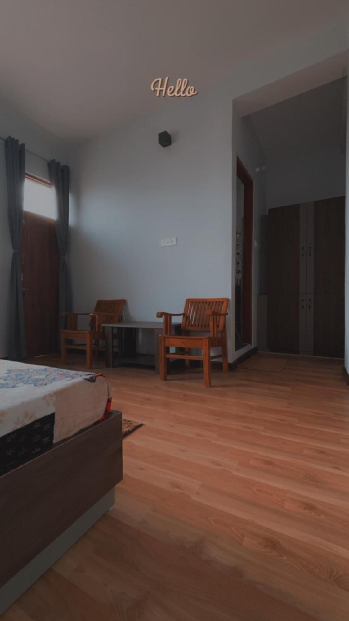 Lha Pomo Kyelang Exterior foto