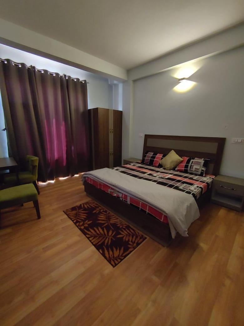 Lha Pomo Kyelang Exterior foto